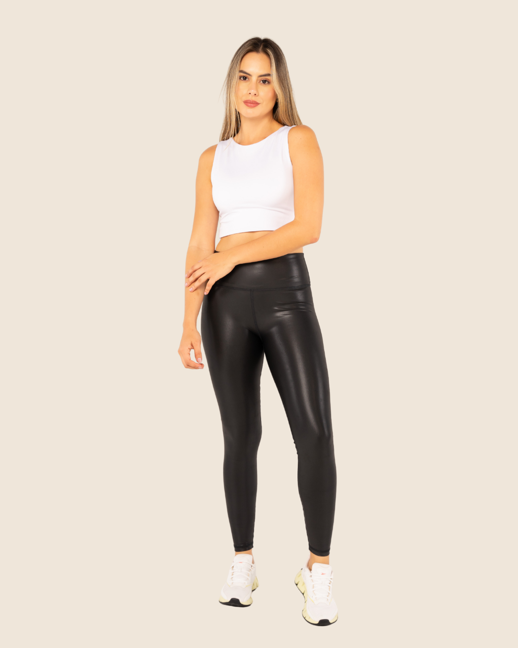 Leggings Básico Efecto Cuero Metalizado Negro